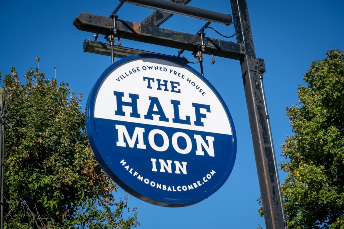 Balcombe eating location