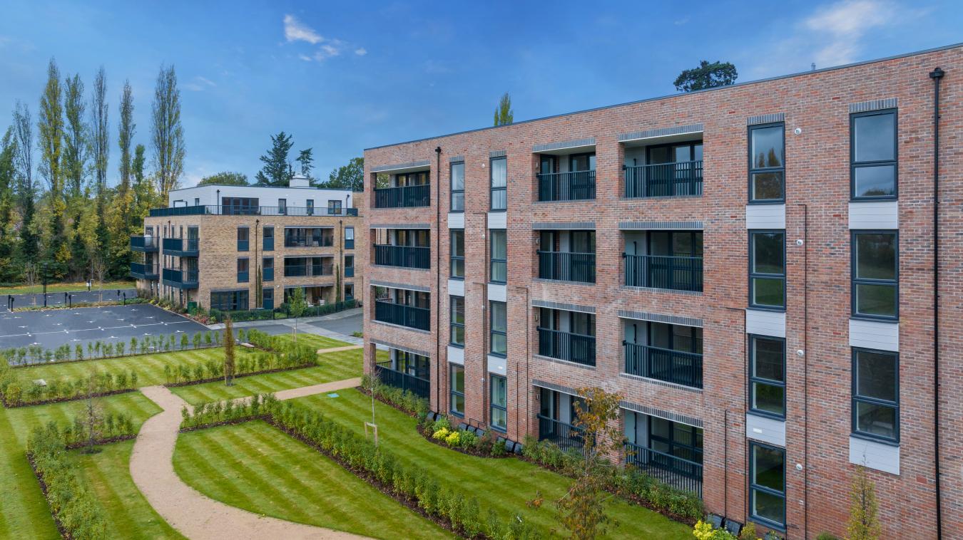 Oaklands park- external image