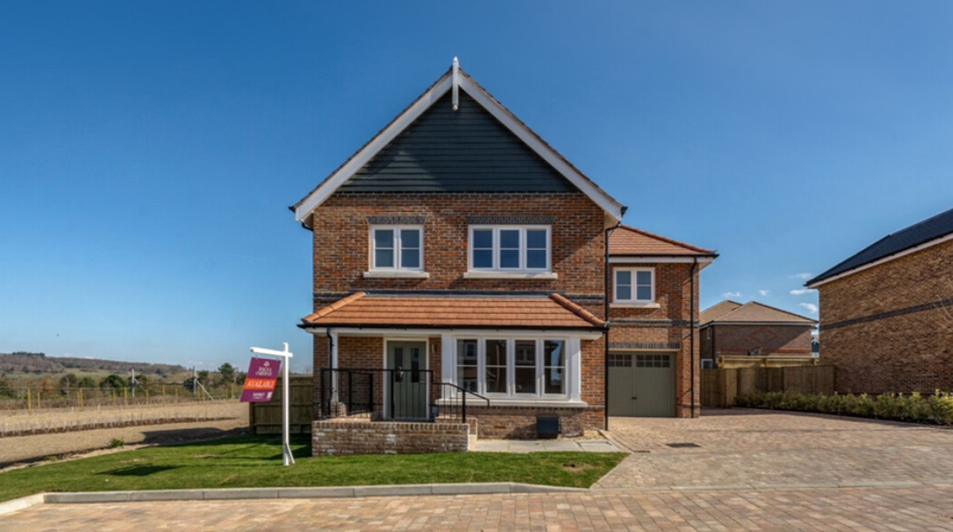 Plot 18 MG external