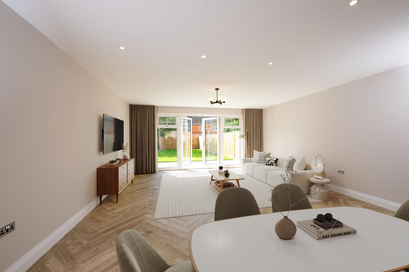 Ascot Oaks dining room