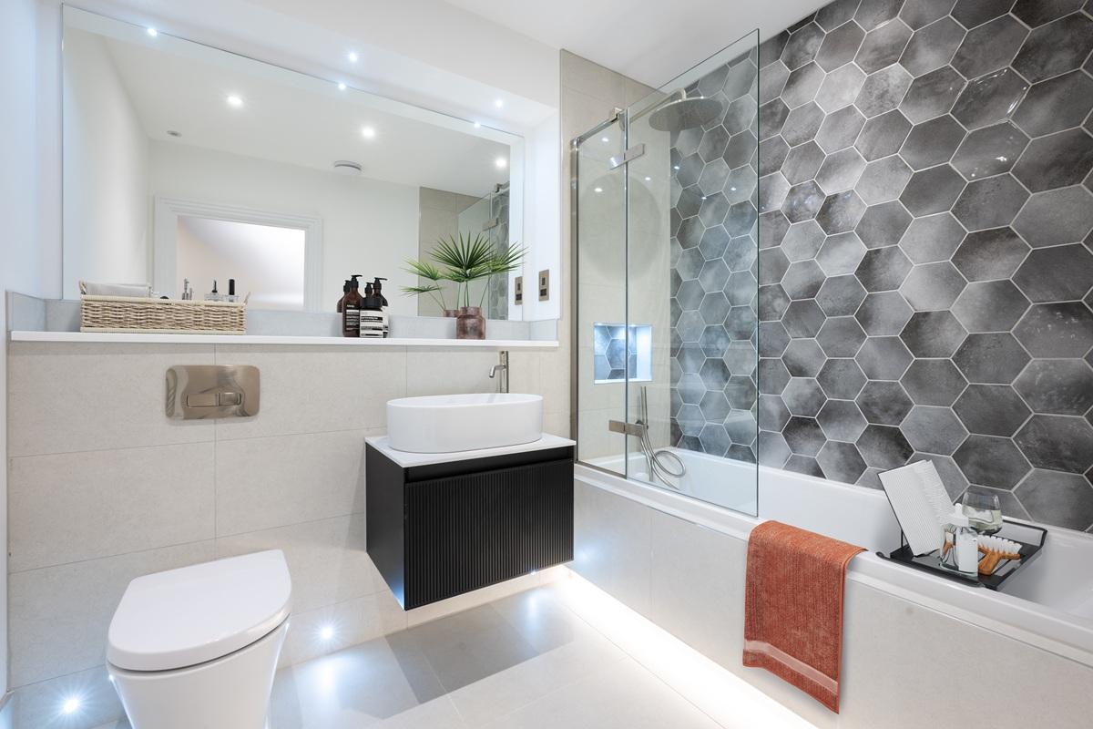 oaklands park - plot 4 - bathroom